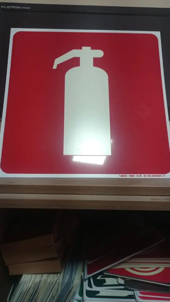 VENDA DE PLACAS DE SINALIZAÇÃO